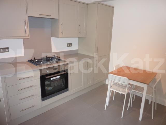 			 NEWLY REFURBISHED 3 BED GOOD FOR 4 SHARERS & AVAIL NOW!, 4 Bedroom, 1 bath, 1 reception Flat			 Harrington Square, CAMDEN/MORNINGTON CRESCENT